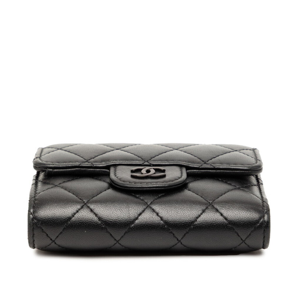 CHANEL Authentic Black Lambskin Leather Logo Wallet - Picture 3 of 7